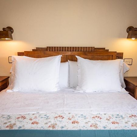 Apartamentos Rurales Casa Riveras Санта-Еулалія-де-Оскос Екстер'єр фото